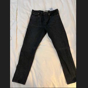 Levi Black Wedge jean size 30